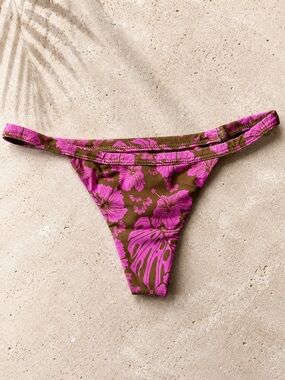 BENOA Swim Uluwatu Bottoms Garden Print Size M NWOT 🌺🌺🌺